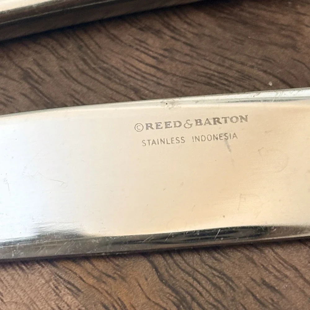Reed & Barton Contemporary Dinner Knives 18/10 Stainless Steel Flatware Lot Of 7